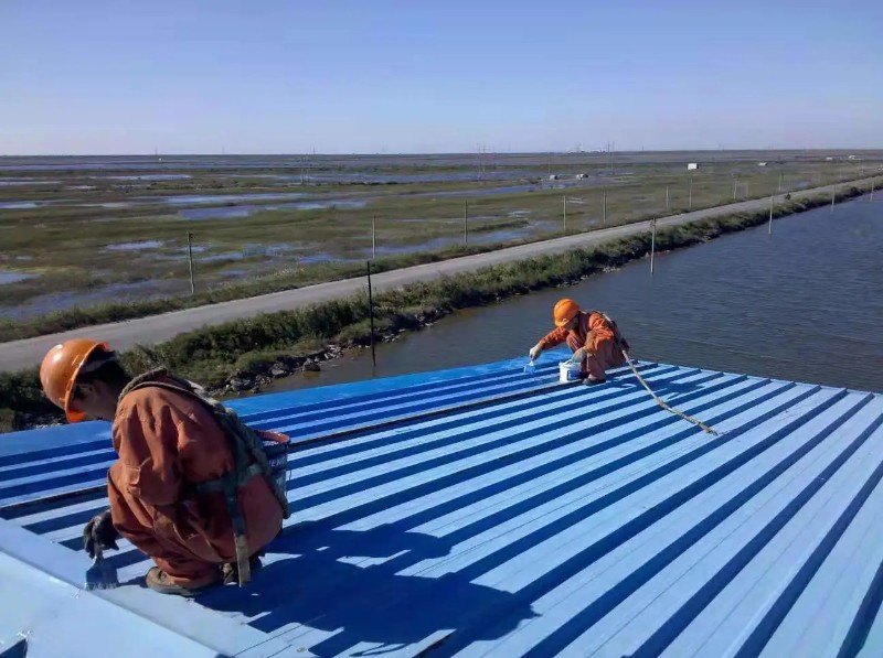 罗田钢结构屋面漏水原因